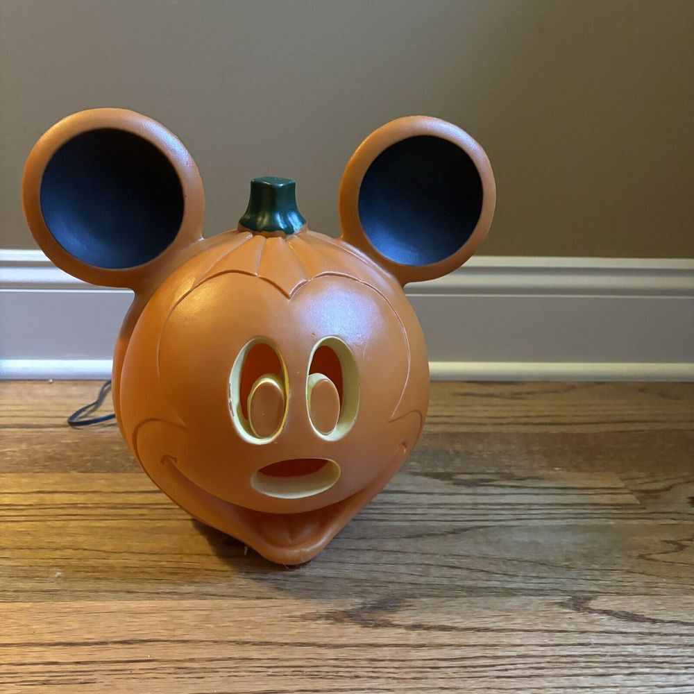 Mickey Mouse Halloween Blow Mold 11.5"  Pumpkin Jack-O Lantern‎ Decoration
